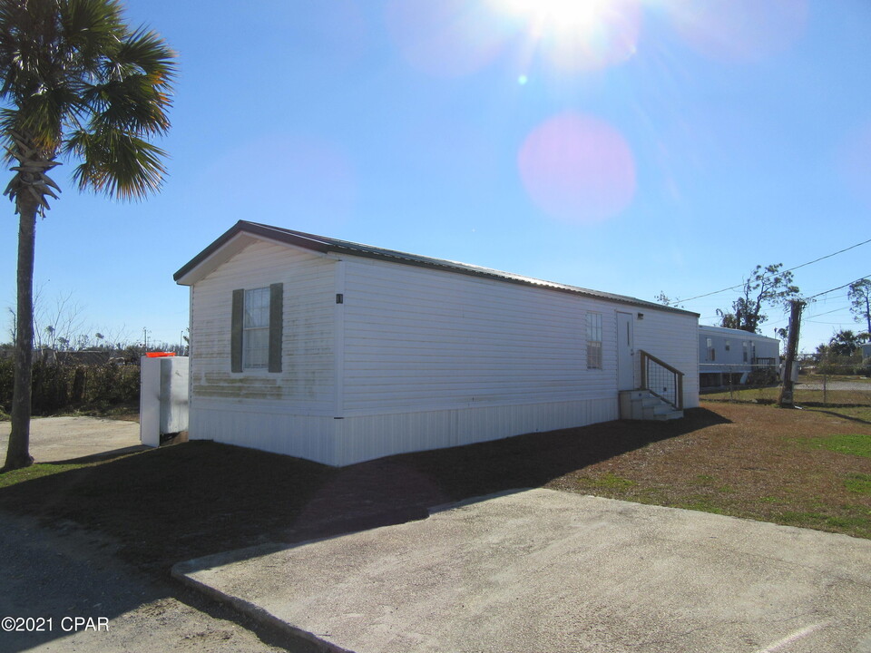 4512 Carla Ln in Panama City, FL - Building Photo