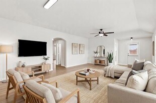 230 Park Ave in Anna, TX - Building Photo