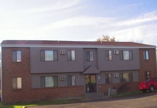 Denali Ridge Apartments in Pierre, SD - Foto de edificio