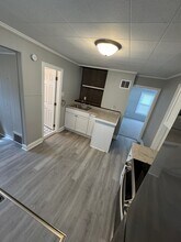 1220 Moore St in La crosse, WI - Foto de edificio - Building Photo