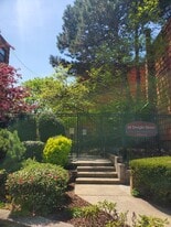 Apartments at 65 Dwight Street in New Haven, CT - Building Photo