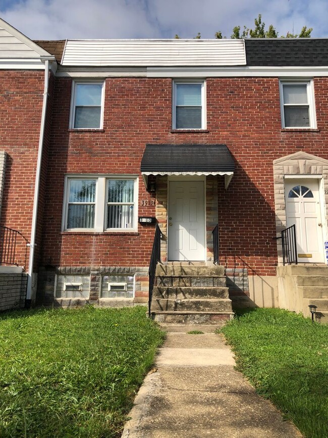 3913 Balfern Ave in Baltimore, MD - Building Photo - Building Photo