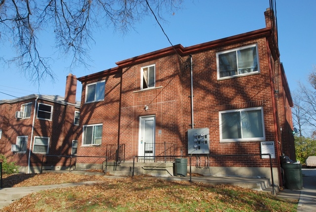 Stillwell Quad Apartments in Cincinnati, OH - Foto de edificio