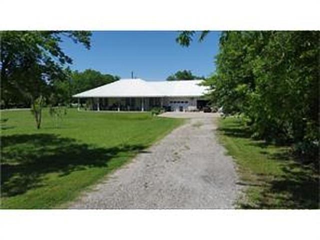 property at 9192 Co Rd 423