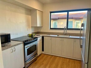 98 NE 71st St in Miami, FL - Building Photo - Building Photo