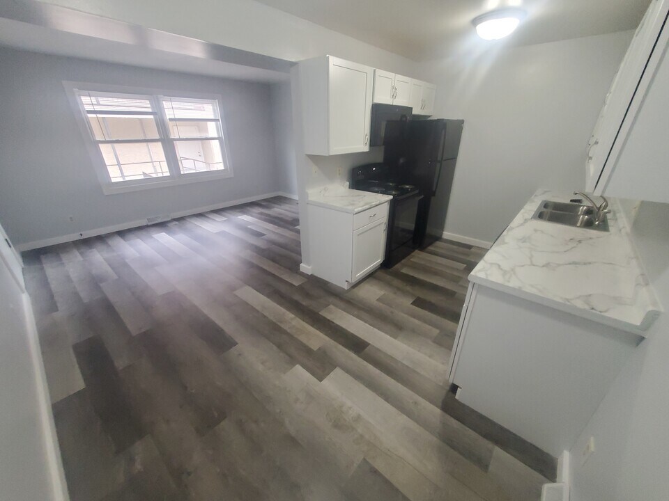 913 7th St S, Unit 1 in La crosse, WI - Foto de edificio