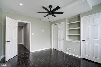 2331 E Hazzard St in Philadelphia, PA - Foto de edificio - Building Photo