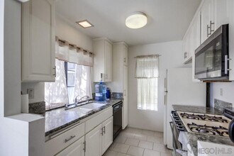 8520 Summerdale Rd in San Diego, CA - Building Photo - Building Photo