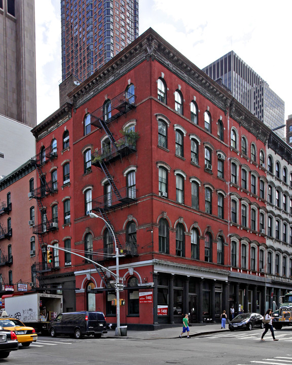 78 Reade St in New York, NY - Building Photo