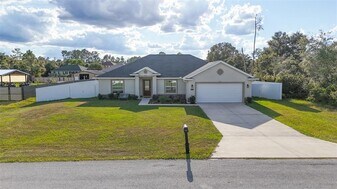 10396 SW 45th Ave in Ocala, FL - Building Photo