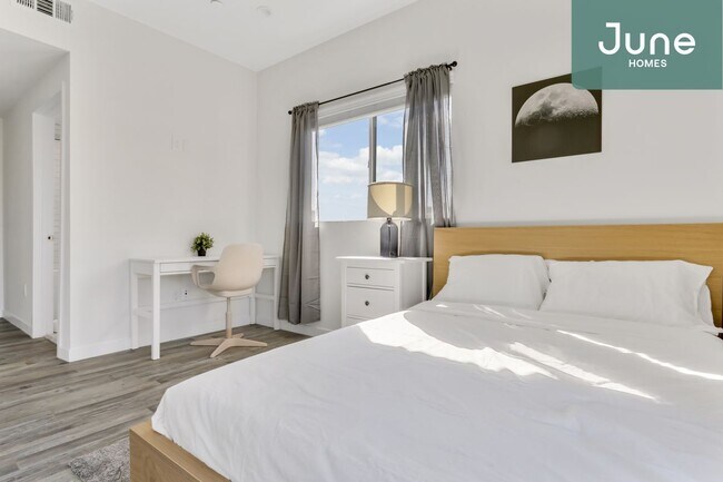 632 N Boyle Ave-Unit -A in Los Angeles, CA - Building Photo - Building Photo