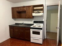 2841 W Oxford St, Unit 1 - 6