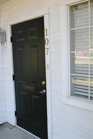 255 N Dallas Ave in Lancaster, TX - Building Photo - Building Photo