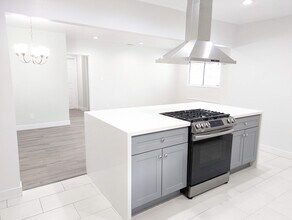 12602 Foxley Dr in Whittier, CA - Building Photo - Building Photo