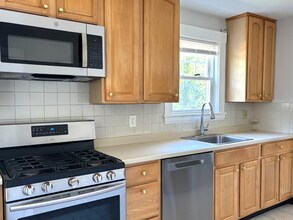 30 Bacon St in Waltham, MA - Building Photo - Building Photo