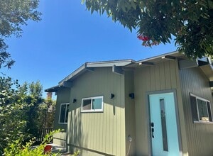 1559 Winchester Ave in Glendale, CA - Building Photo - Building Photo