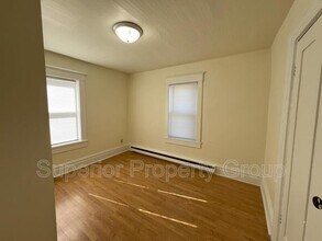 532 E Cook St in Portage, WI - Building Photo - Building Photo