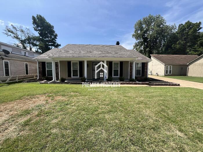 195 Sullivan Dr in Memphis, TN - Building Photo