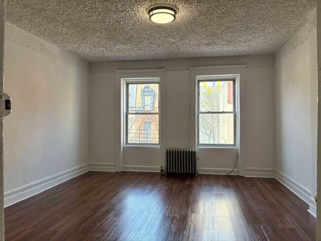 556 W 161st St, Unit 3 in New York, NY - Building Photo - Building Photo