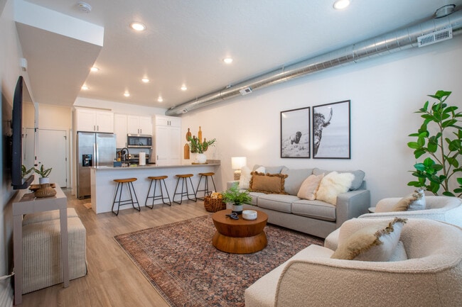 909 Euclid Ave in Salt Lake City, UT - Building Photo - Building Photo