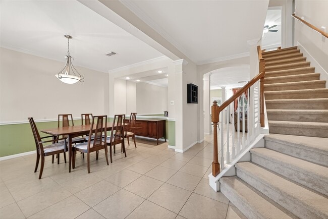 3815 Pine Forest Green Blvd