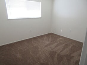 1205 W Upjohn Ave in Ridgecrest, CA - Building Photo - Building Photo