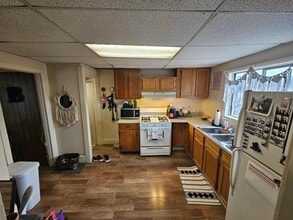 125 Lorentz St, Unit B in Morgantown, WV - Building Photo - Building Photo