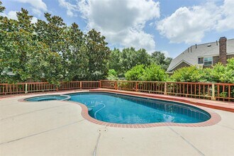 4003 Bountiful Crest Ln in Sugar Land, TX - Building Photo - Building Photo