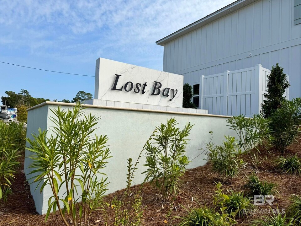 4250 Lost Bay Dr in Orange Beach, AL - Building Photo