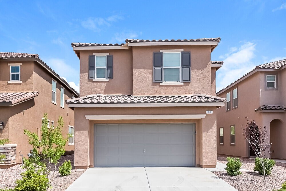 892 Harbor Ave in Henderson, NV - Building Photo