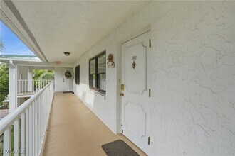 855 Ketch Dr in Naples, FL - Building Photo - Building Photo