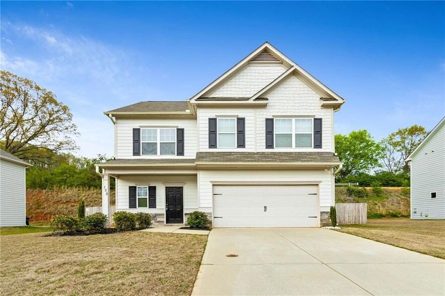 158 Malbone St SW in Euharlee, GA - Building Photo