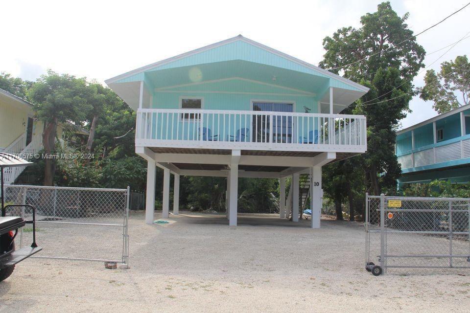 10 Meridian Ave in Key Largo, FL - Building Photo