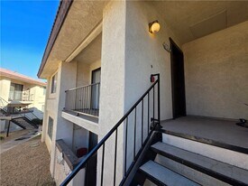 1190 Ramar Rd in Bullhead City, AZ - Building Photo