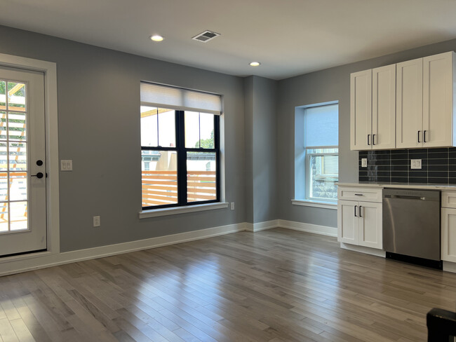 3517 Hamilton St, Unit A in Philadelphia, PA - Foto de edificio - Building Photo