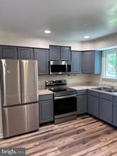 45675 Schooner Ct in California, MD - Building Photo - Building Photo