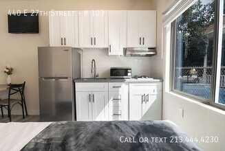 440 E 27th St in Los Angeles, CA - Building Photo - Building Photo