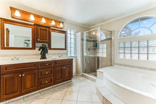 property at 2829 Via Florentine St