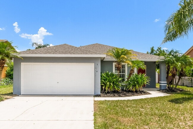 property at 3008 Sabal Bend Dr NE