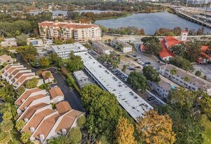 320 Lakeview St in Orlando, FL - Building Photo