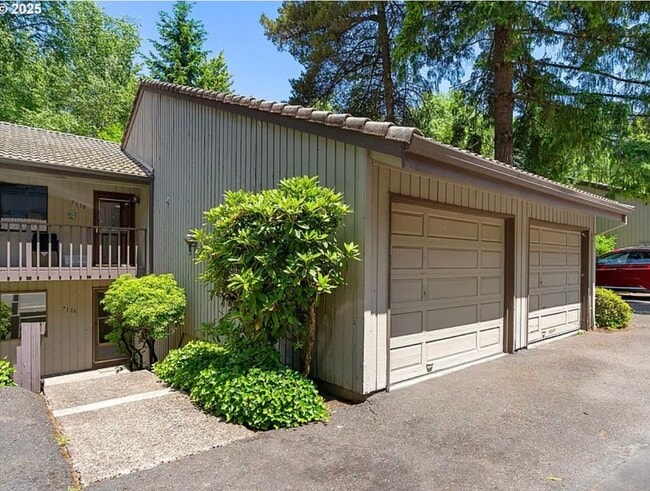 7116 SW Murray Blvd, Unit 7116 in Beaverton, OR - Foto de edificio - Building Photo