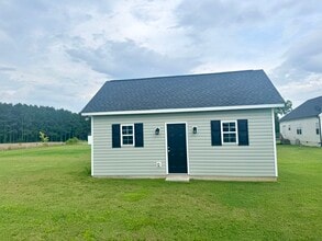 1117 Turlington Rd in Dunn, NC - Building Photo - Building Photo