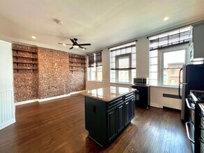 1027 Washington St in Hoboken, NJ - Building Photo - Building Photo