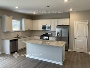 516 Almere Dr in Hampton, GA - Building Photo - Building Photo