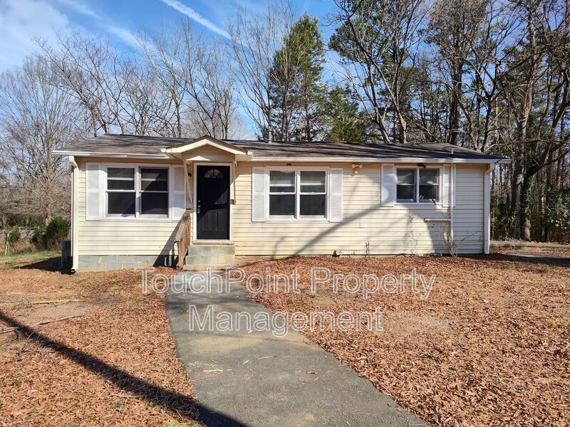 3216 Hawkins Pl in Charlotte, NC - Building Photo