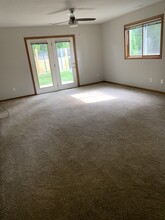 4208 Mt Vernon Rd SE, Unit #2 in Cedar Rapids, IA - Building Photo - Building Photo