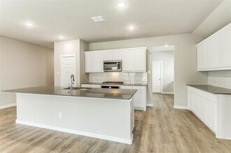 5211 Bellhurst Dr in McKinney, TX - Building Photo - Building Photo