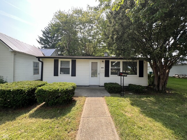 property at 1324 S East St