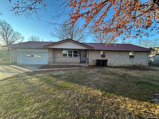 property at 2001 Westwood Ave