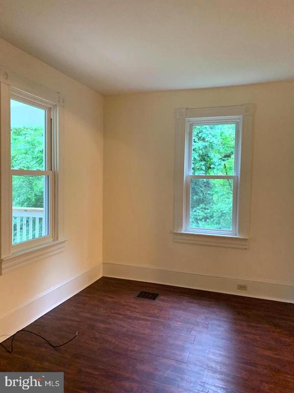 property at 729 E D St